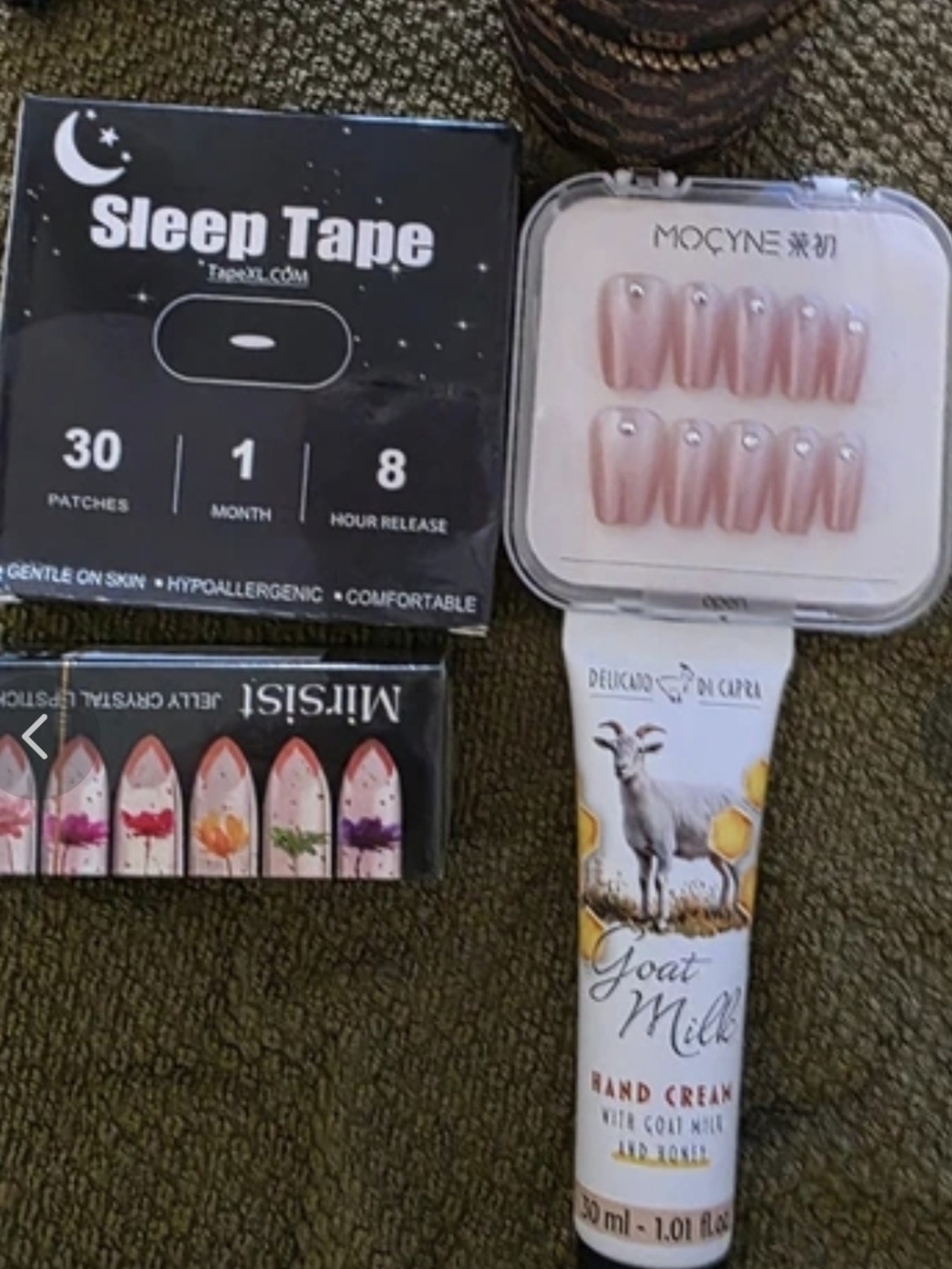 MOCYNE Pink Press-On Nails with Pearl Accent